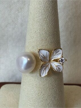Freshwater Pearl and Enamel 18k Gold over 925 Sterling Silver Ring ADJ
